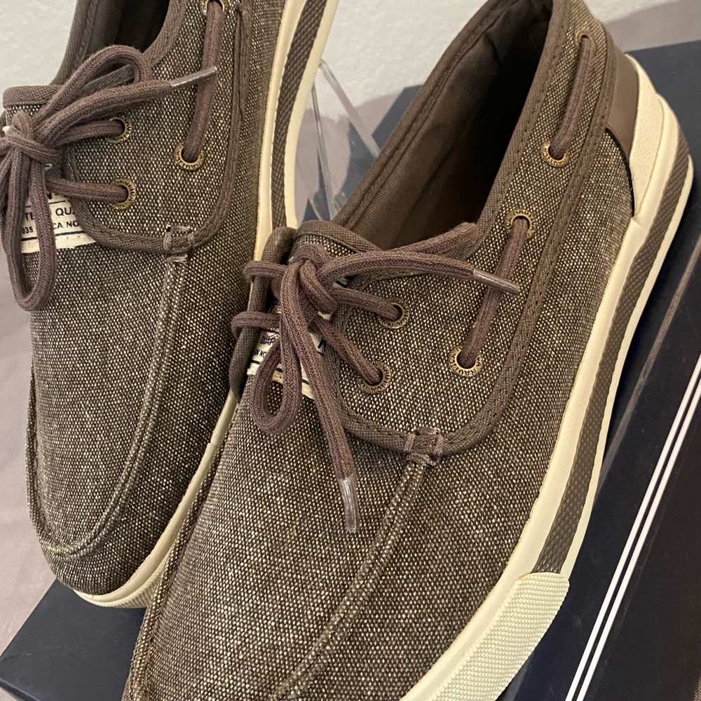 Nautica Men's Tan Boat Shoes